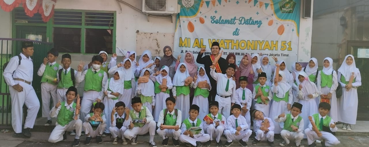 Suasana belajar SD Al Wathoniyah 51